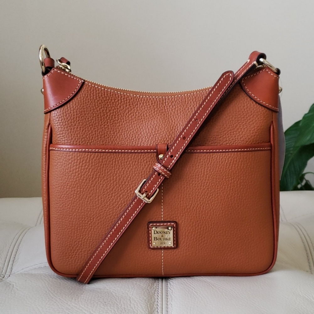 DOONEY & BOURKE Kimberly Crossbody/Shoulder Bag